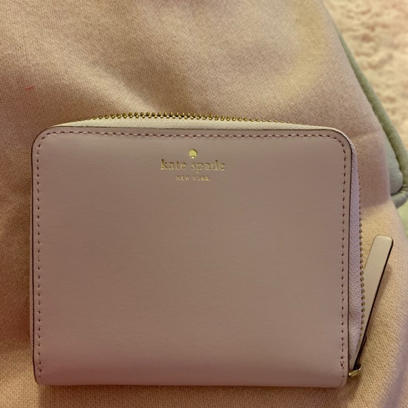 NWT Kate Spade wallet - Picture 2 of 7